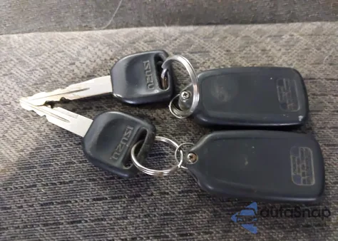 2000 Isuzu Rodeo Ls/Lse/S from USA, damaged, VIN 4S2DM58W8Y4325323